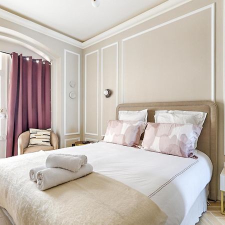 Luxury And Design Studio Invalides Paris Luaran gambar